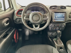 Used 2023  Jeep Renegade Trailhawk 4x4 at Dutro Auto near Zanesville&comma; OH