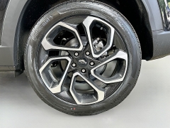 New 2026  Chevrolet Trax FWD 4dr 2RS at Dutro Auto near Zanesville&comma; OH