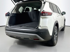 Used 2023  Nissan Rogue FWD SV at Dutro Auto near Zanesville&comma; OH