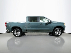 New 2026  Chevrolet Silverado 1500 4WD Crew Cab 147" LT w&sol;2FL at Dutro Auto near Zanesville&comma; OH