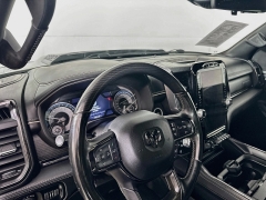Used 2022  Ram 1500 4WD Limited Crew Cab 5'7" Box at Dutro Auto near Zanesville&comma; OH