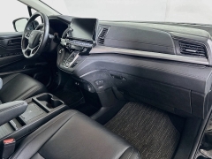 Used 2025  Honda Odyssey EX-L Auto at Graham Auto Mall near Mansfield&comma; OH