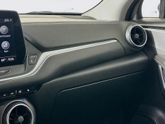 Used 2024  Chevrolet Blazer FWD 4dr LT w&sol;2LT at Dutro Auto near Zanesville&comma; OH