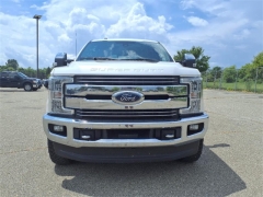 Used 2017 Ford Super Duty F-250 4WD Crew Cab Platinum at Maxx Loans near St. Adrian, MI