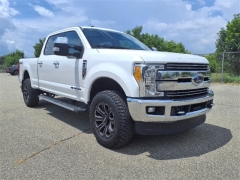 Used 2017 Ford Super Duty F-250 4WD Crew Cab Platinum at Maxx Loans near St. Adrian, MI