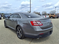 Used 2014 Ford Taurus 4d Sedan SEL AWD at Maxx Loans near ,