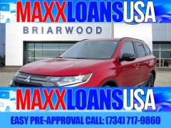 Used 2020 Mitsubishi Outlander 4d SUV FWD SEL at Maxx Loans near ,