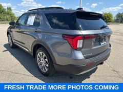 Used 2025  Ford Explorer Active 4WD at Maxx Loans near St&period; Adrian&comma; MI