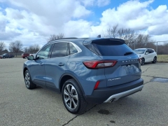 Used 2025  Ford Escape Platinum AWD at Maxx Loans near St&period; Adrian&comma; MI