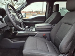 Used 2022 Ford F-150 4WD XLT SuperCrew 5.5' Box at Maxx Loans near ,