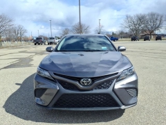 Used 2020  Toyota Camry 4d Sedan SE at Maxx Loans near St&period; Adrian&comma; MI
