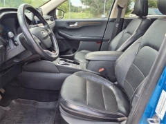 Used 2020 Ford Escape 4d SUV AWD Titanium at Maxx Loans near St. Adrian, MI