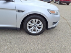 Used 2012 Ford Taurus 4d Sedan SEL AWD at Maxx Loans near ,