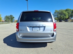 Used 2017 Dodge Grand Caravan 4d Wagon SXT at Maxx Loans near St. Adrian, MI