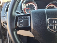 Used 2017 Dodge Grand Caravan 4d Wagon SXT at Maxx Loans near St. Adrian, MI