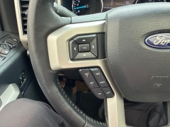 Used 2022  Ford Super Duty F-250 4WD LARIAT Crew Cab SRW 8' Box at Maxx Loans near St&period; Adrian&comma; MI