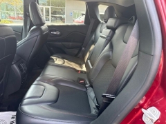 Used 2019  Jeep Cherokee Trailhawk 4x4 at Maxx Loans near St&period; Adrian&comma; MI