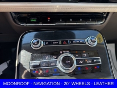 Used 2023  Lincoln Nautilus Reserve AWD at Maxx Loans near St&period; Adrian&comma; MI