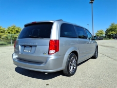 Used 2017 Dodge Grand Caravan 4d Wagon SXT at Maxx Loans near St. Adrian, MI
