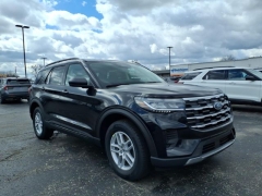 Used 2026  Ford Explorer Active Pkg 4WD at Maxx Loans near St&period; Adrian&comma; MI