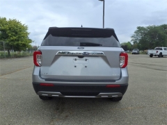 Used 2022 Ford Explorer XLT 4WD at Briarwood Ford near Saline, MI