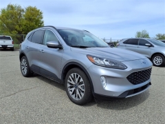 Used 2022 Ford Escape Titanium AWD at Maxx Loans near ,