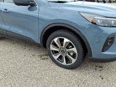 Used 2024  Ford Escape Platinum AWD at Maxx Loans near St&period; Adrian&comma; MI