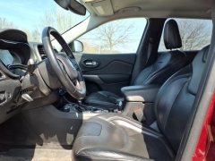 Used 2019  Jeep Cherokee 4d SUV 4WD Limited 3&period;2L at Maxx Loans near St&period; Adrian&comma; MI