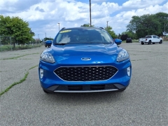 Used 2020 Ford Escape 4d SUV AWD Titanium at Maxx Loans near St. Adrian, MI