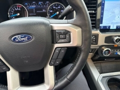 Used 2022  Ford Super Duty F-250 4WD LARIAT Crew Cab SRW 8' Box at Maxx Loans near St&period; Adrian&comma; MI