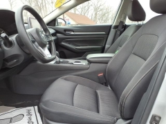 Used 2022  Nissan Altima 2&period;5 SV Sedan at Maxx Loans near St&period; Adrian&comma; MI