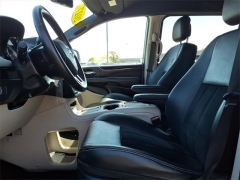 Used 2017 Dodge Grand Caravan 4d Wagon SXT at Maxx Loans near St. Adrian, MI