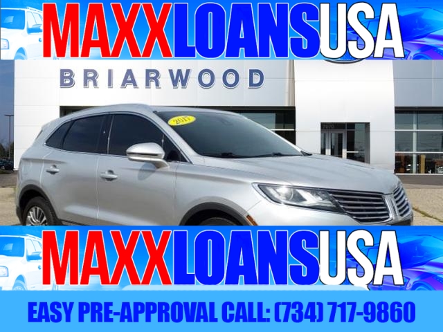 Used 2017  Lincoln MKC 4d SUV AWD Reserve at Maxx Loans near , 