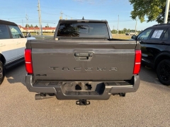 Used 2024  Toyota Tacoma 4WD TRD Off Road Double Cab 5ft Bed AT at Maxx Loans near St&period; Adrian&comma; MI