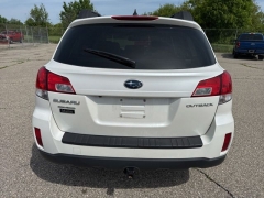 Used 2014  Subaru Outback 4dr Wgn H4 Auto 2&period;5i Limited at Maxx Loans near St&period; Adrian&comma; MI