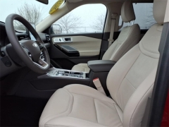 Used 2023  Ford Explorer Platinum 4WD at Maxx Loans near St&period; Adrian&comma; MI