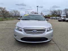 Used 2012 Ford Taurus 4d Sedan SEL AWD at Maxx Loans near ,