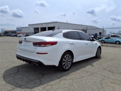 Used 2020 Kia Optima 4d Sedan EX Premium at Maxx Loans near ,