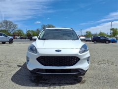 Used 2020 Ford Escape 4d SUV FWD SEL at Briarwood Ford near Saline, MI