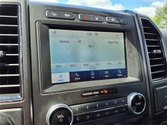Used 2020 Ford Expedition Max 4d SUV 4WD Limited at Maxx Loans near St. Adrian, MI