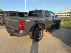 Used 2024  Toyota Tacoma 4WD TRD Off Road Double Cab 5ft Bed AT at Maxx Loans near St&period; Adrian&comma; MI