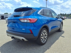 Used 2020 Ford Escape 4d SUV AWD Titanium at Maxx Loans near St. Adrian, MI