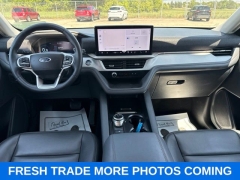 Used 2025  Ford Explorer Active 4WD at Maxx Loans near St&period; Adrian&comma; MI