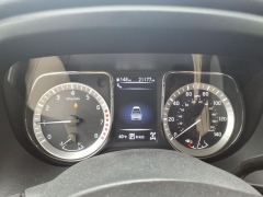 Used 2018  Nissan Titan 4WD Crew Cab SV at Maxx Loans near St&period; Adrian&comma; MI