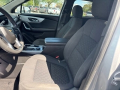 Used 2021  Chevrolet Blazer FWD 4dr LT w&sol;2LT at Maxx Loans near St&period; Adrian&comma; MI