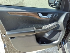 Used 2020  Ford Escape 4d SUV AWD Titanium at Maxx Loans near St&period; Adrian&comma; MI