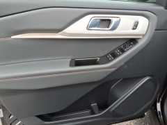 Used 2026  Ford Explorer Active Pkg 4WD at Maxx Loans near St&period; Adrian&comma; MI