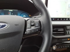 Used 2024  Ford Escape Platinum AWD at Maxx Loans near St&period; Adrian&comma; MI