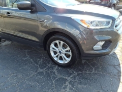 Used 2018  Ford Escape 4d SUV FWD SEL at Maxx Loans near St&period; Adrian&comma; MI