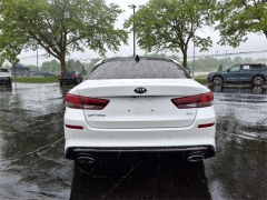 Used 2020 Kia Optima EX Premium DCT at Maxx Loans near ,